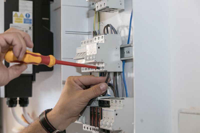 Circuit Breaker Replacement in Pasadena, CA